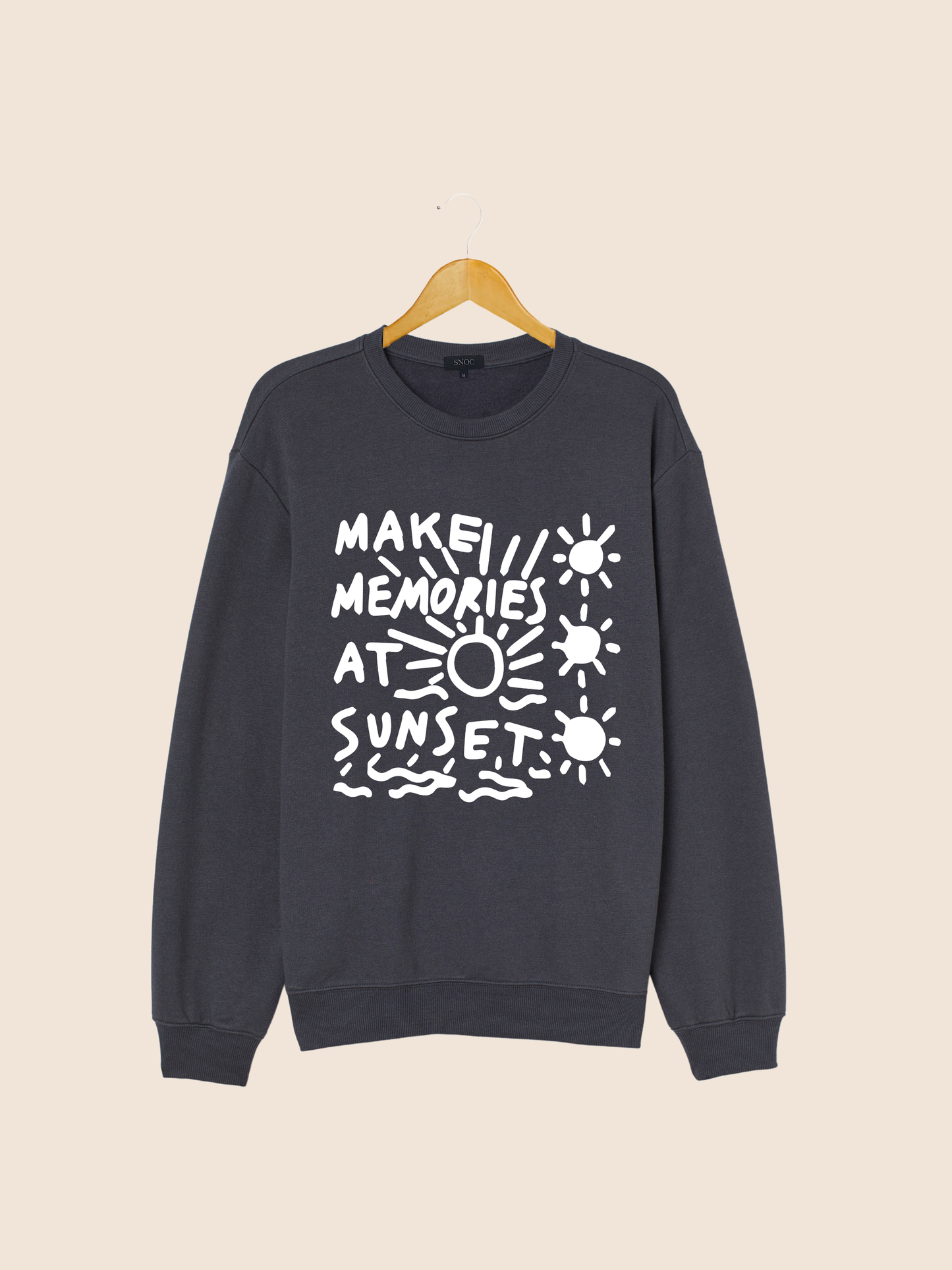 SUNSET LOVERS SWEATSHIRT: Light blue / M