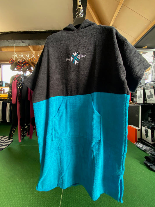 PONCHO NO WAX Surfshop - NOIR et BLEU