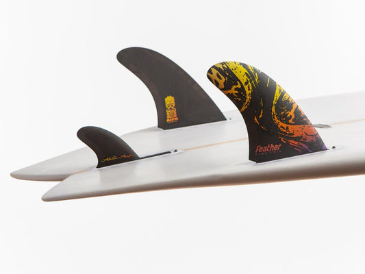 FEATHER FINS TWIN Shaper Series AKILA AIPA black fire 2+1 fixation FCS2